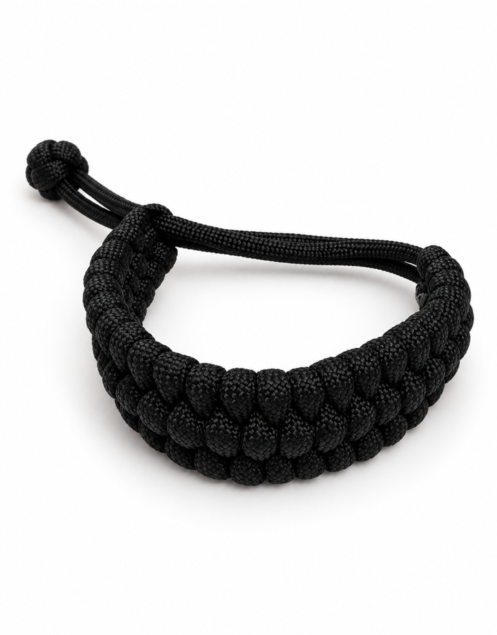 Musallas black triple paracord bracelet by Giraa