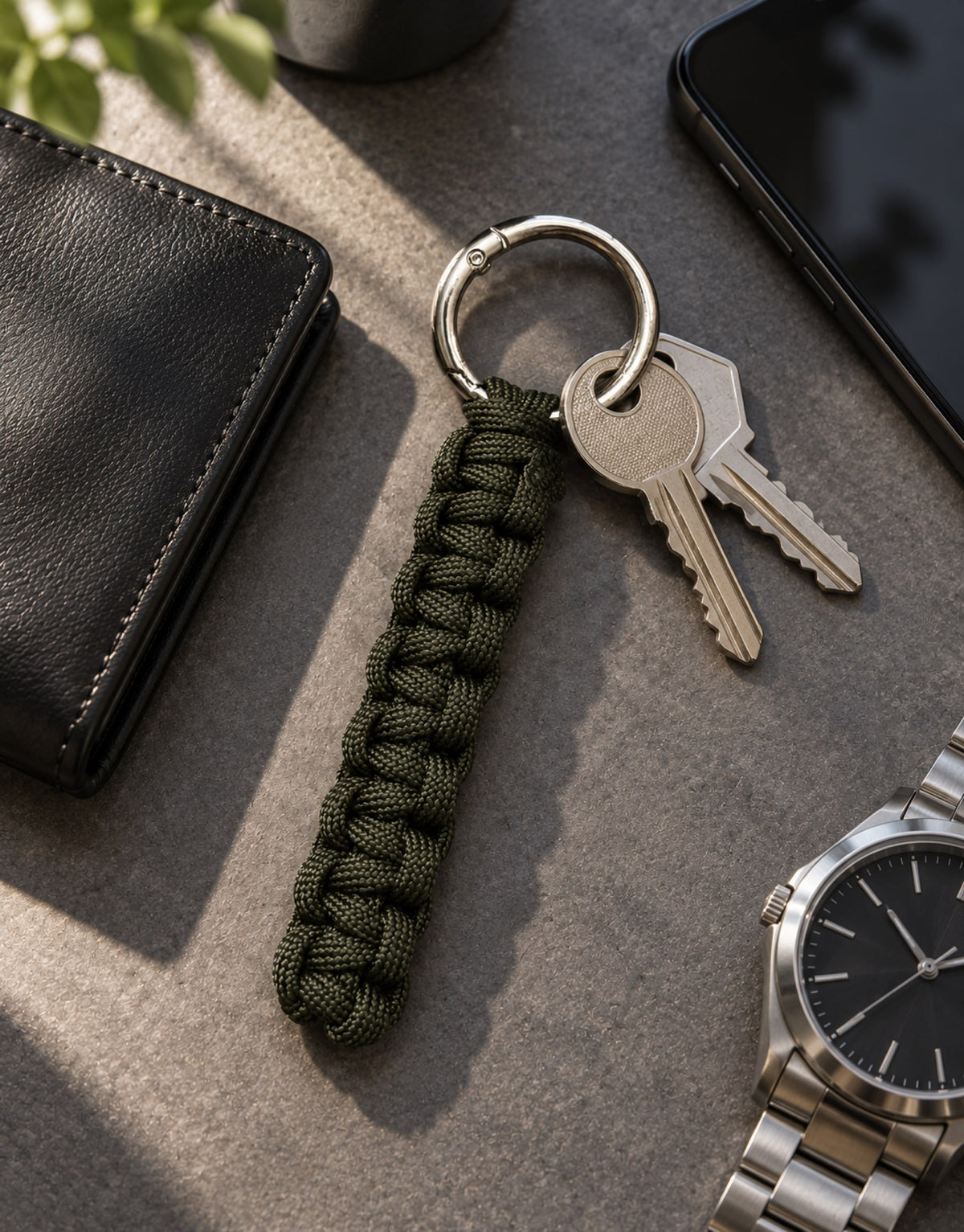 Naag dark green paracord keychain with everyday carry gear